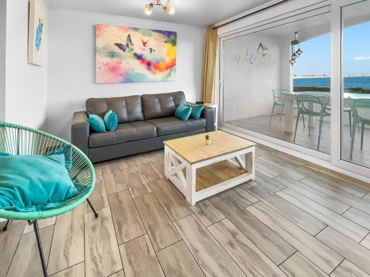 Apartamento *1era Linea 1er Piso* Jardin, Playa, Piscinas 6p Puerto Velero